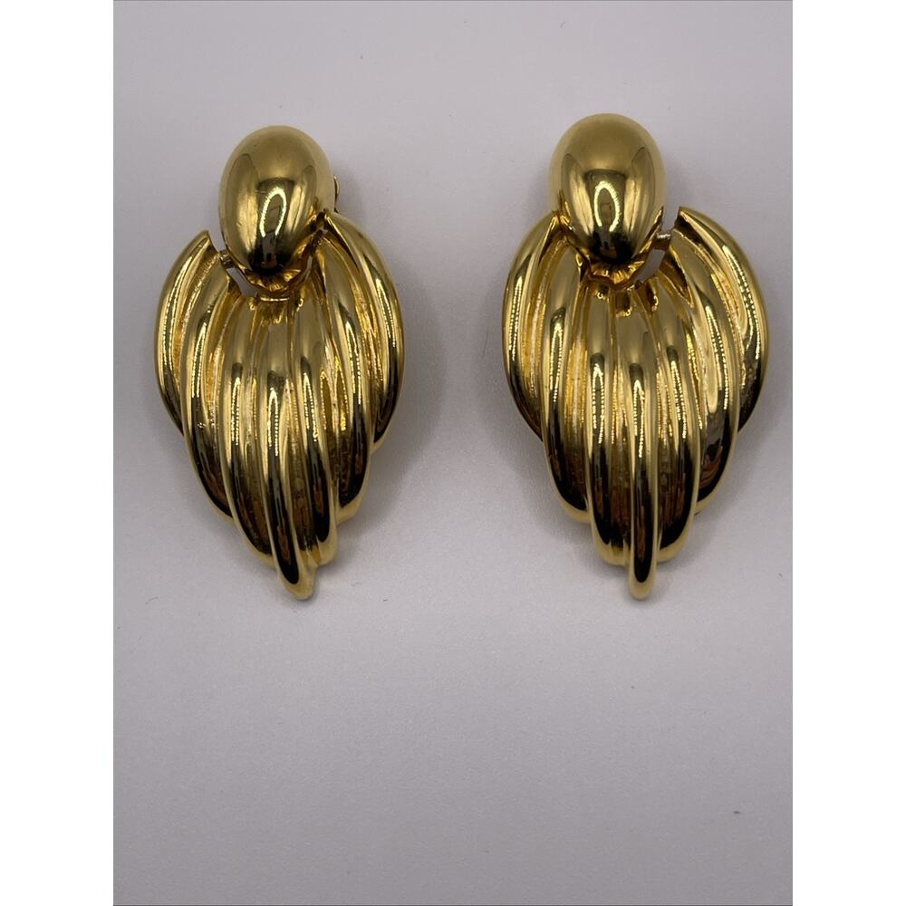 Gold Tone Vintage Statement Earrings Door Knocker Ribbed Big Bold Articulated